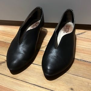 Pikolinos Black Leather Low Heels Size 38  7.5